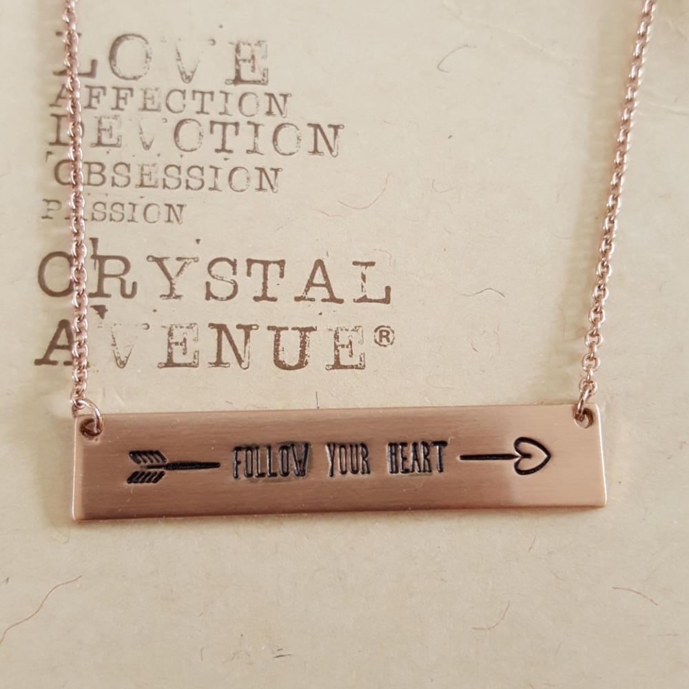 New FOLLOW YOUR HEART NECKLACE rose gold NWT
